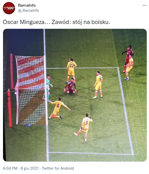 Óscar Mingueza podczas PIERWSZEGO GOLA Bayernu xD